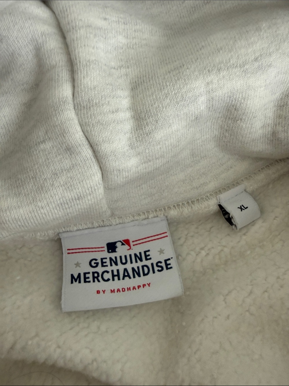 Madhappy White Pullover Hoodie with NEW YORK YANKEES - Picture 2 of 3
